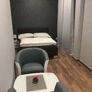 Hostel Kolbenka, Praga