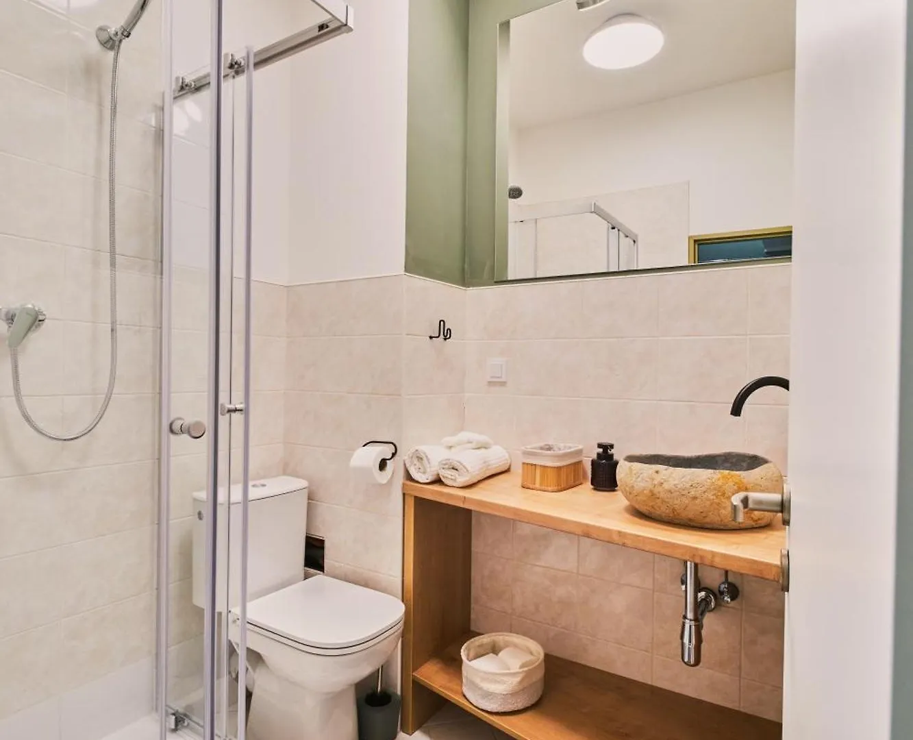 Hostel Prazacka Prague